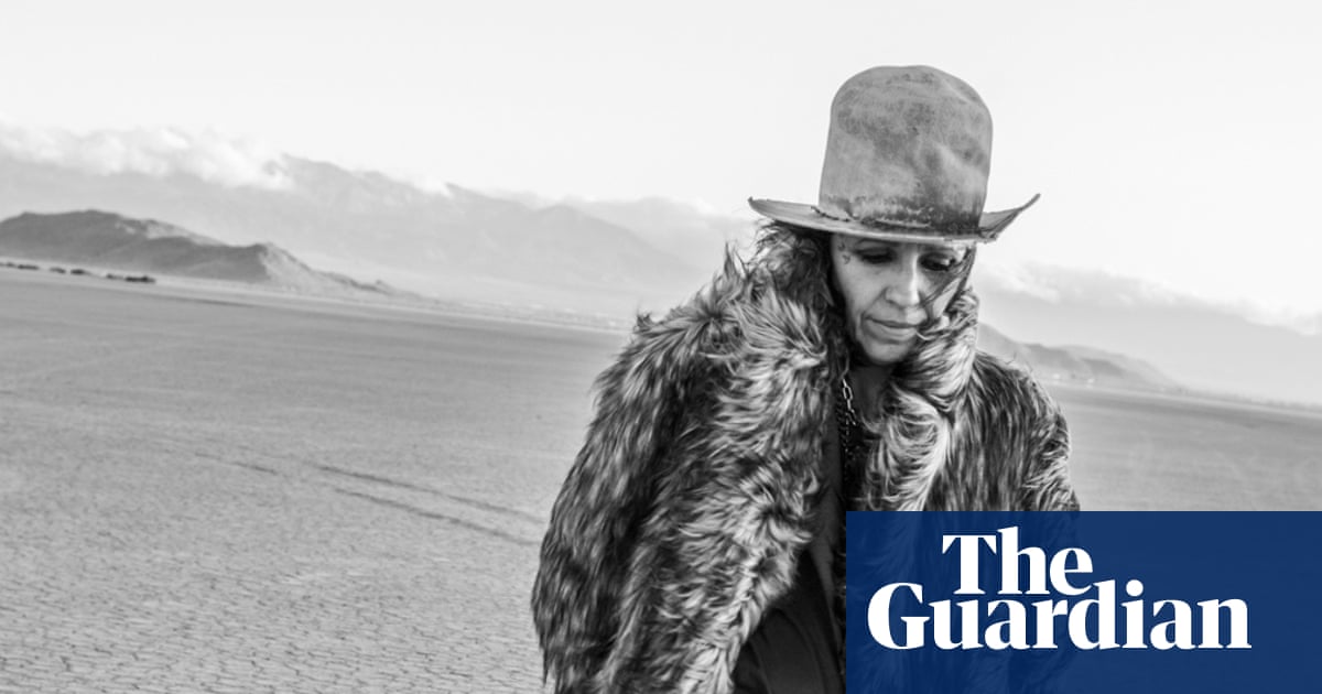 ‘The best gift Mom gave me was a peaceful death’: Linda Perry on cancer, abuse and her intense documentary