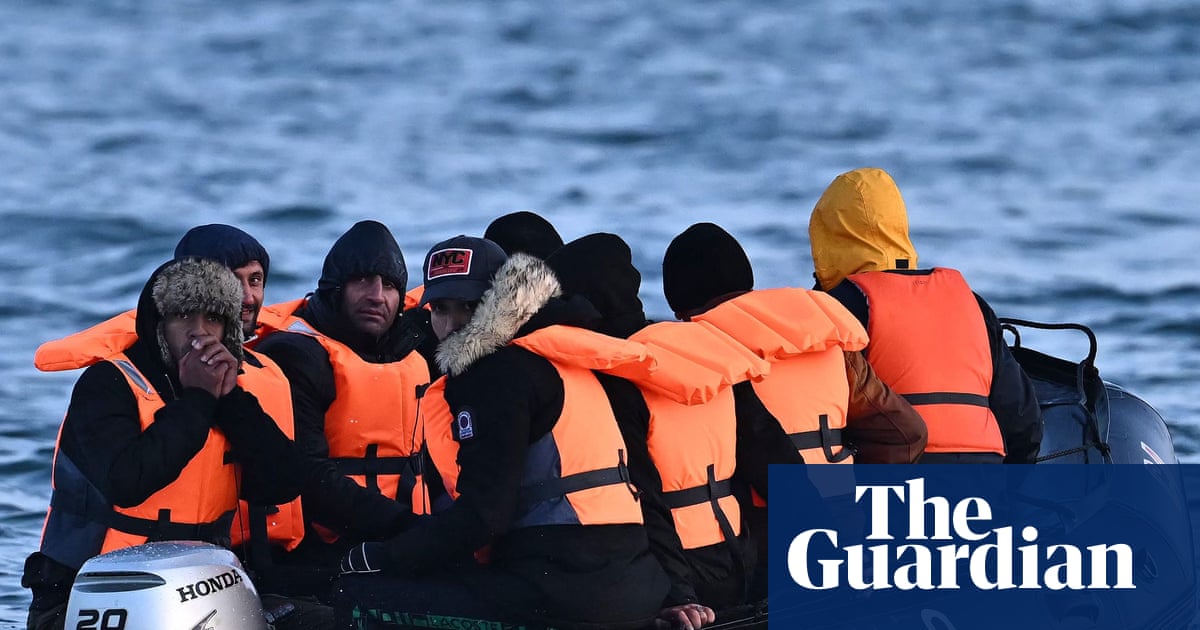 Rights groups urge airlines to halt ‘one in, one out’ deportation flights