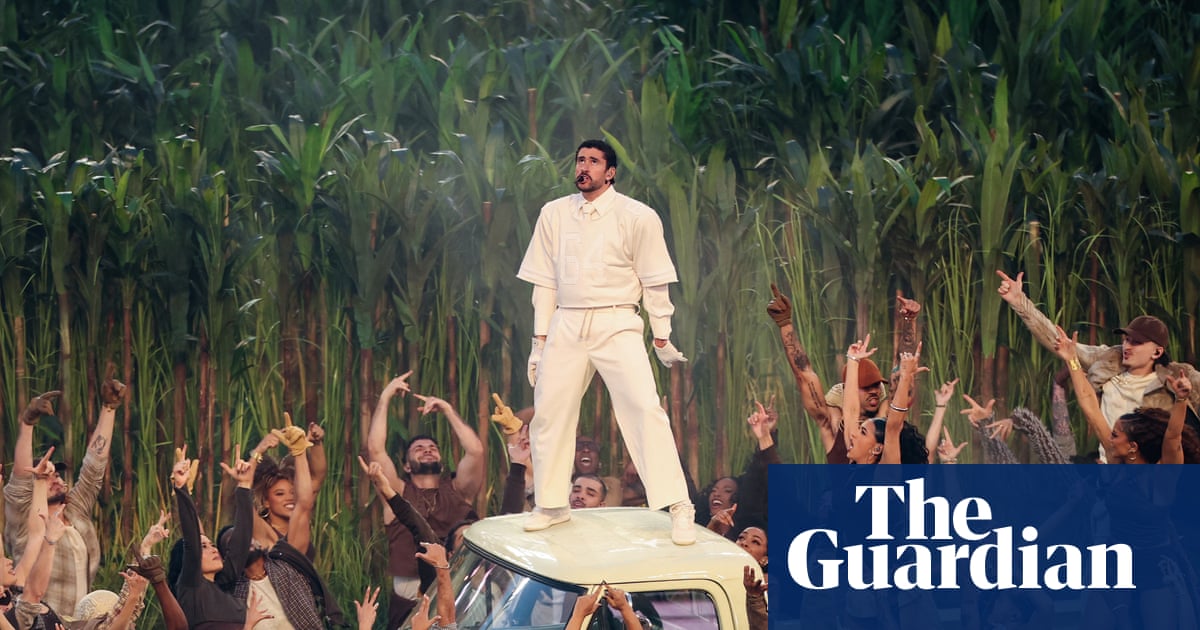 Bad Bunny sparks UK’s Latino moment as 100,000 fans line up to see him perform