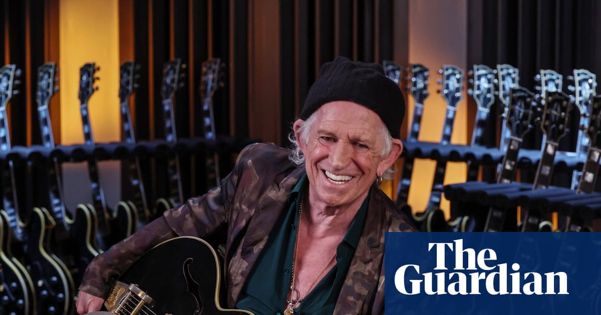 ‘I’d listen to my body before it screamed for help’: Keith Richards on life as an 82-year-old great-grandad – and jousting with Mick Jagger