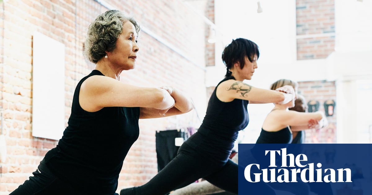 People with strong chest and back less likely to have a heart attack, analysis suggests