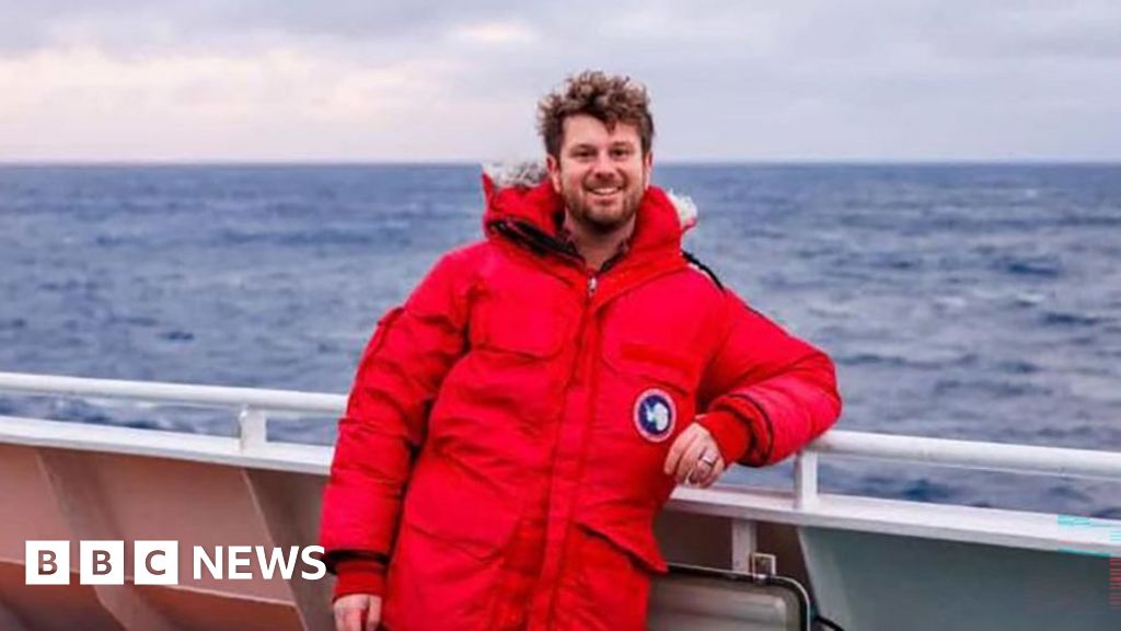 Cruise passengers tell of life on board stranded ship after hantavirus outbreak