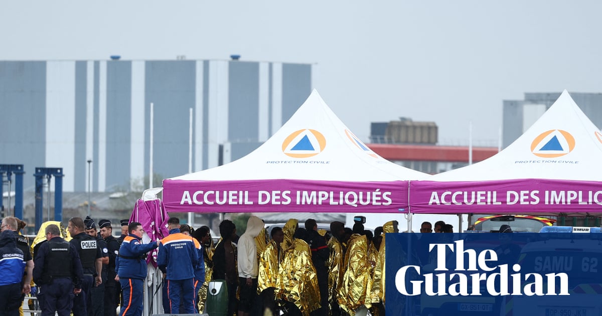 Three people dead, including a child, in attempt to cross Channel to UK
