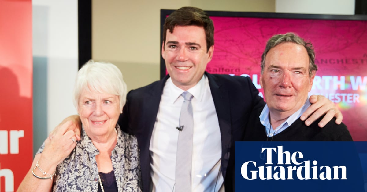 Andy Burnham cancels engagements as his father’s death is announced