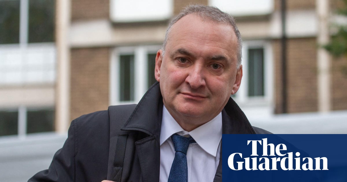 Civil service chief got record £500,000 payout after Starmer dismissal