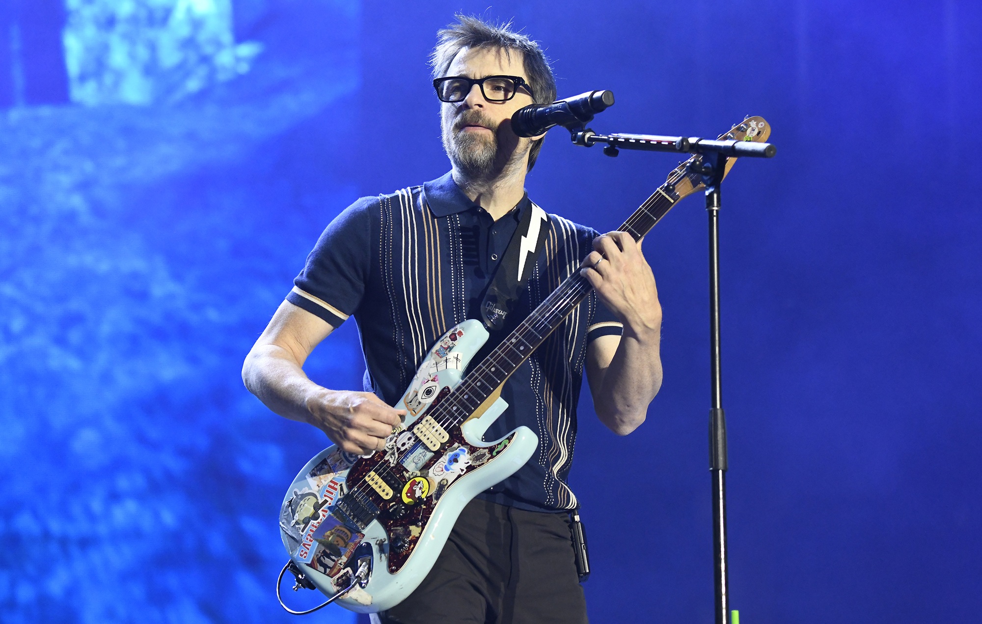Weezer to celebrate 34th anniversary by re-releasing all coloured albums on vinyl with colouring book