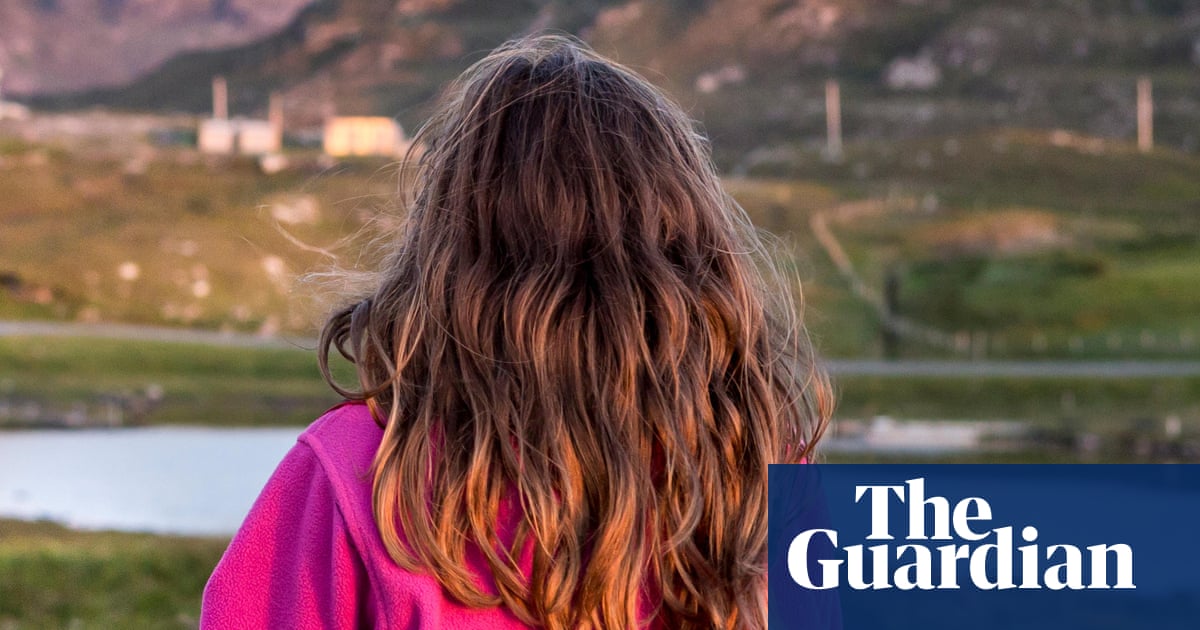 UK health official recused from puberty blockers trial after bias claims