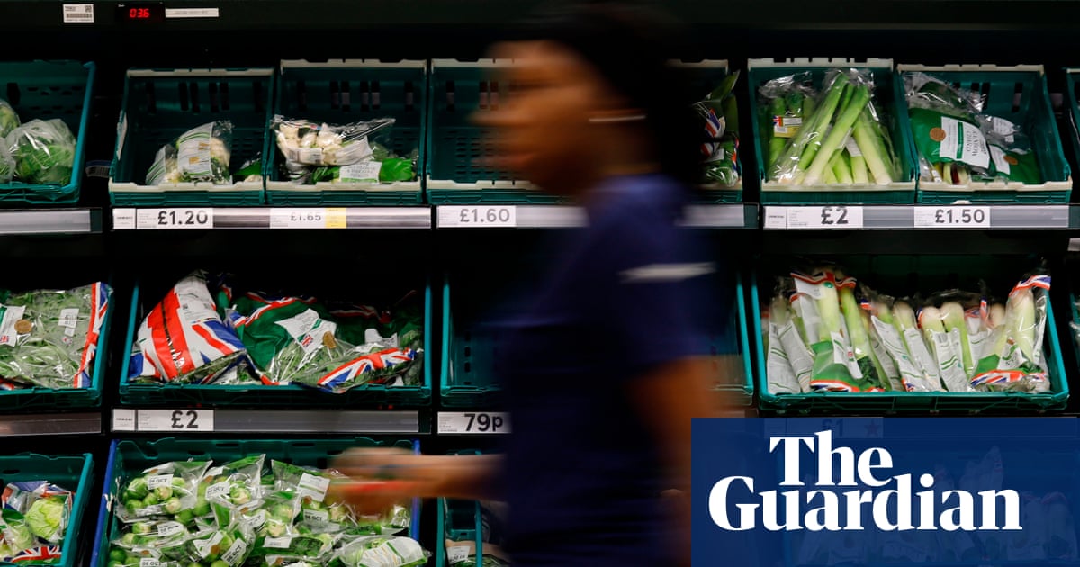 UK sleepwalking into joblessness epidemic, Tesco boss warns