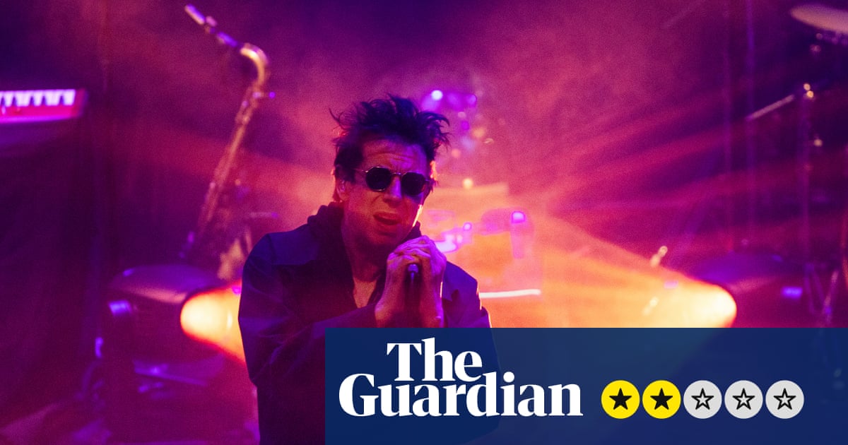 Echo and the Bunnymen review – Ian McCulloch leaves it to the crowd to sing these timelessly great songs