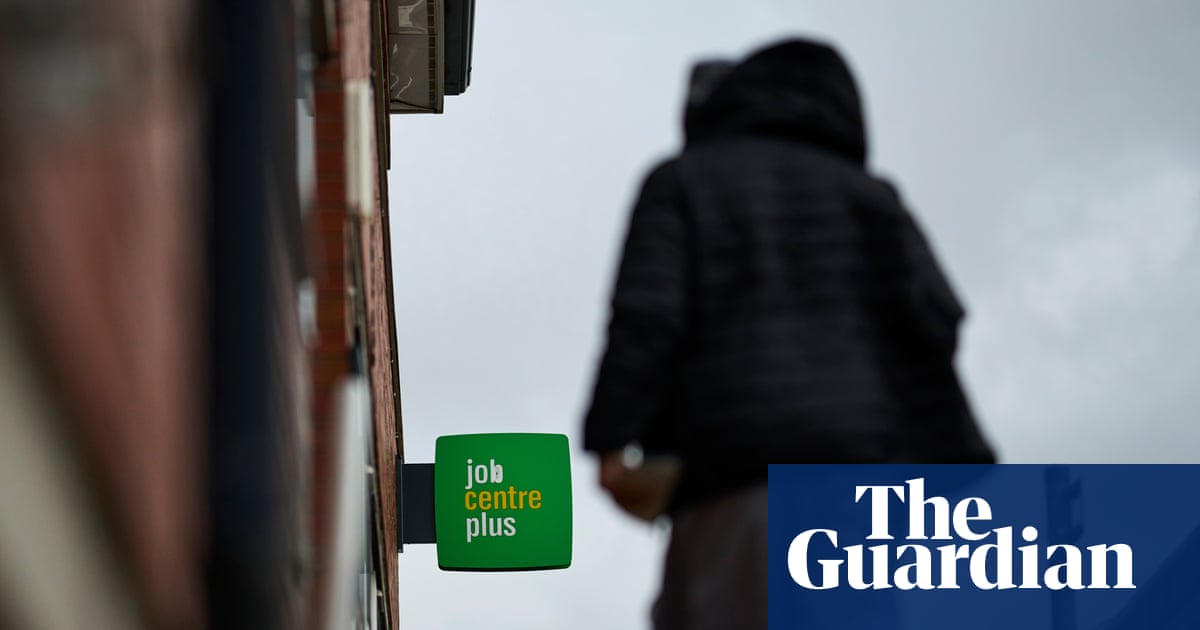 UK parents fear young will be worse off for first time in a century, ex-minister warns