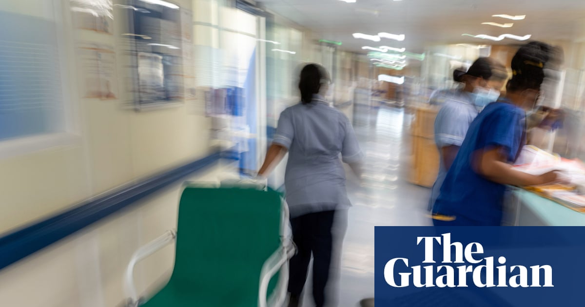 Hospitals in England declare critical incidents as machines and IT fail in heat