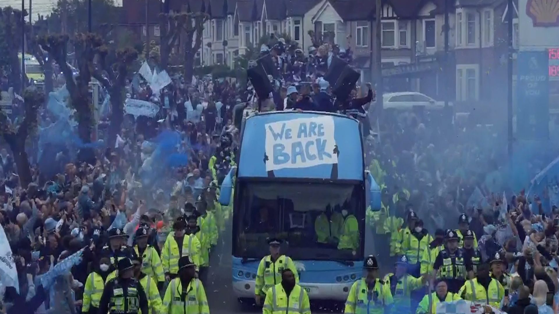 Thousands of fans cheer Coventry City's return to the Premier League after 25 years