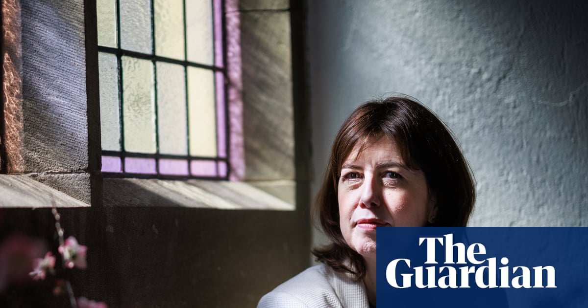 Burnham will change No 10 ‘boys club’ briefing culture, says Lucy Powell