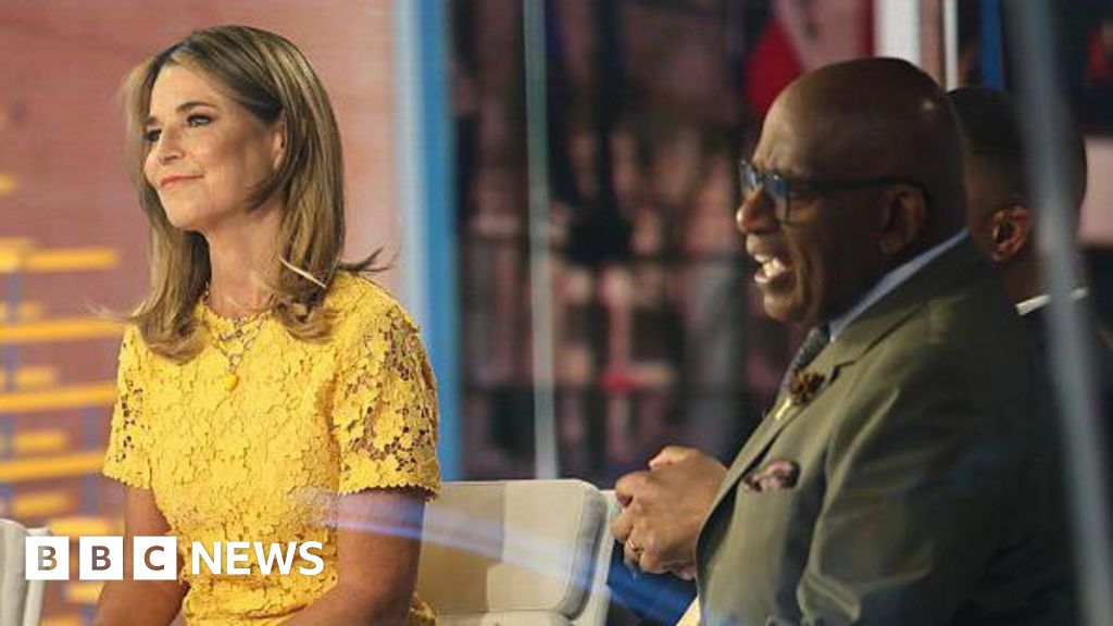 'Really feeling the love' - Savannah Guthrie returns to NBC as search for mother goes on