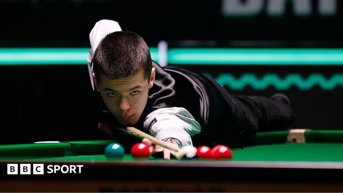 Szubarczyk, 15, breaks World Championship record