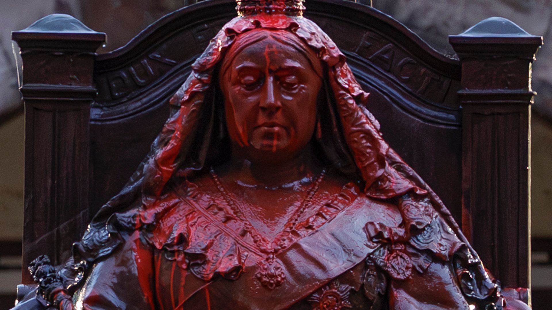 Queen Victoria statue in Belfast hospital grounds  targeted in paint attack