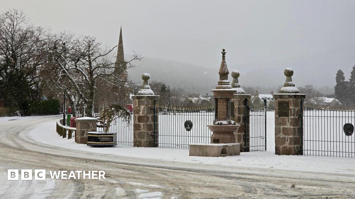 Snow and rain warnings in force as cold snap continues